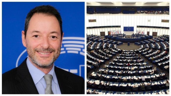 212926296-2f571b14-2287-41fe-ab9d-c0bef6dd61df Parlamento europeo