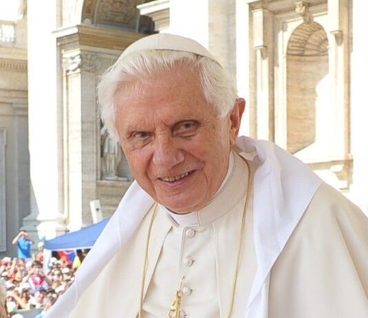 Scomparsa del Papa emerito Benedetto XVI Papa emerito Benedetto XVI