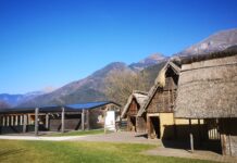 Le acque del lago di Ledro e i suoi paesaggi incontaminati Ledro