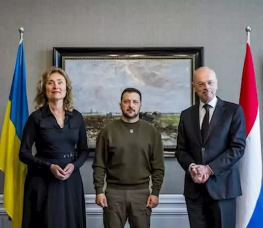 Secondo Zelensky Putin deve pagare Zelensky