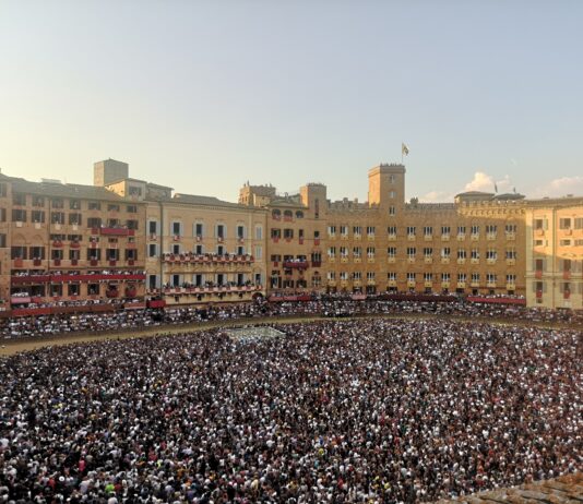 Palio di Siena: un viaggio dentro la storia