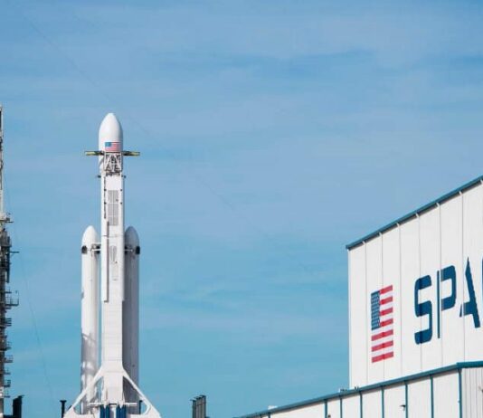 SpaceX, un europeo a capo della navetta Crew Dragon Endurance SpaceX