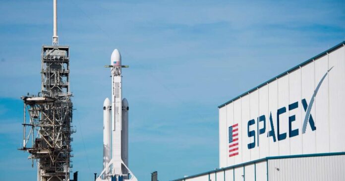 SpaceX SpaceX