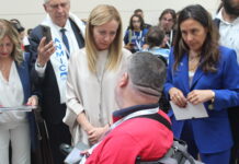 Expo Aid 2023, Meloni: «Tante storie che danno forza e carica» Expo Aid 2023