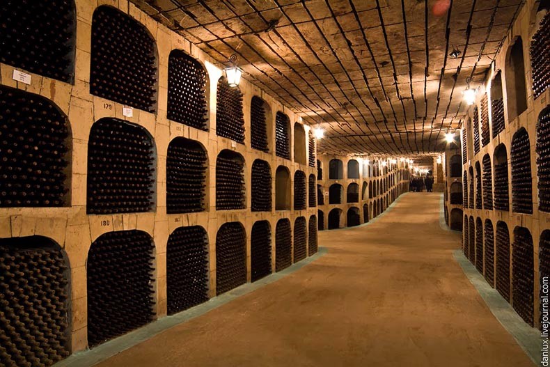 Milestii Mici Moldova in the world's largest wine cellars