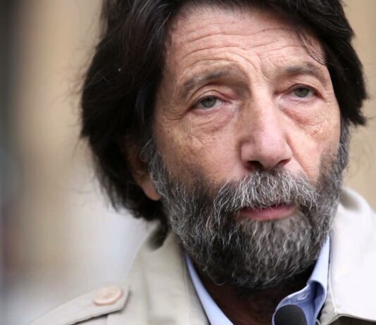 Al filosofo Massimo Cacciari il Premio Raffaello 2023 a Pesaro Cacciari