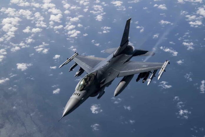 F-16 F-16