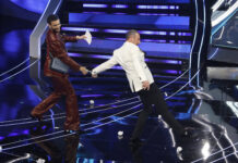 Sanremo, inarrestabile Mengoni, l’essenziale in tutti i sensi Sanremo