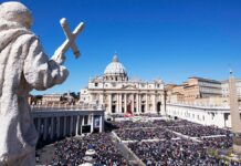 Papa Francesco: «La pace non si costruisce mai con le armi» Papa