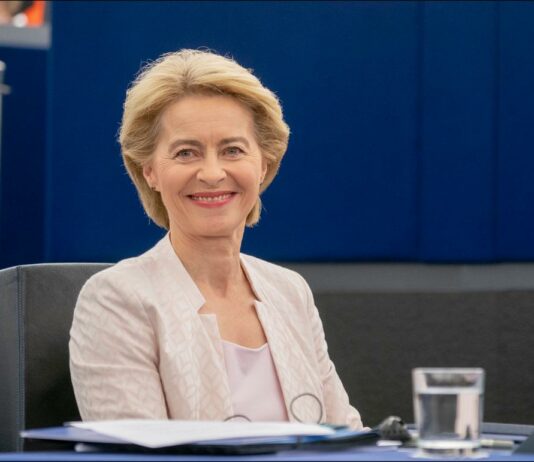 Von der Leyen guiderà per altri cinque anni la Commissione Ue Von der Leyen