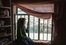 Afghanistan, ribellione donne contro la legge con inno nazionale inno nazionale