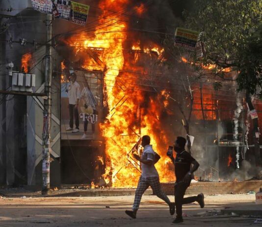 Bangladesh, un Paese nel caos Bangladesh