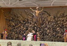Papa Francesco e l’incontro con gli operatori dell’informazione Papa Francesco