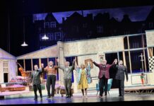 “La signora omicidi” al teatro Rinnovati di Siena