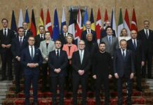 Guerra in Ucraina, l’Europa si riorganizza attorno a Starmer Guerra in Ucraina Europa Starmer