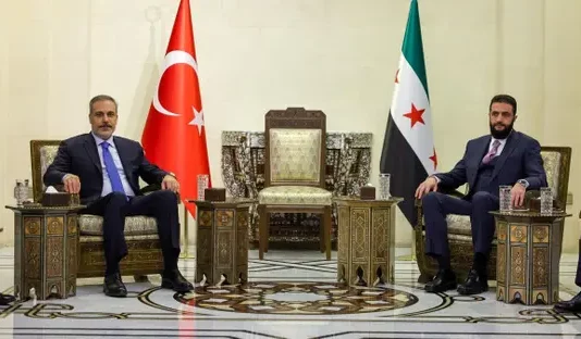 La Turchia chiede all’Ue la revoca delle sanzioni alla Siria Turchia