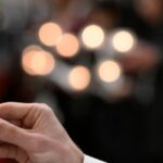 Papa Francesco: dolore per guerre, donne uccise, bimbi mai nati Papa