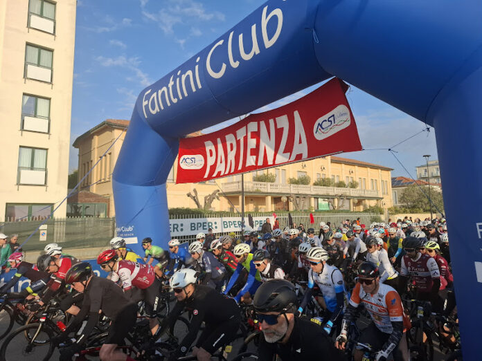 Granfondo Via del Sale Fantini Club Partenza Granfondo Via del Sale Fantini Club