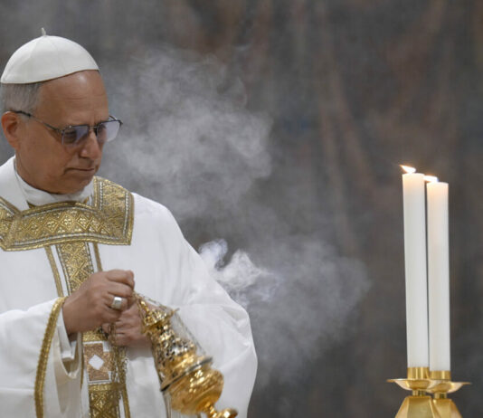 Con l’intronizzazione inizia il pontificato di Leone XIV Intronizzazione