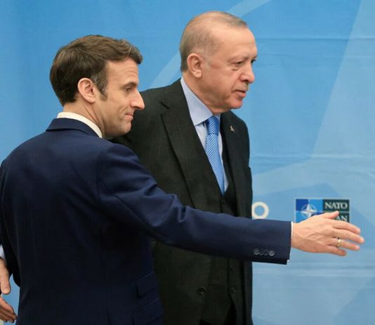 Erdoğan rilancia la Turchia nella Nato e nel Mediterraneo Erdogan