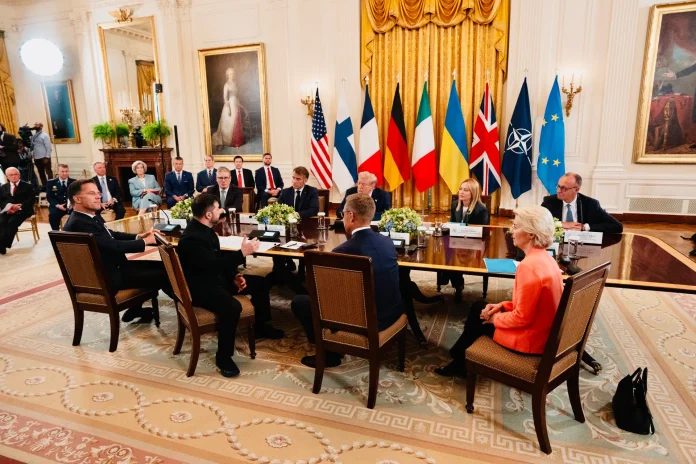 Europa-Trump - L'Espresso Europa-Trump