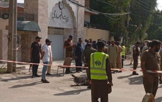 Colpita la comunità musulmana Ahmadiyya in Pakistan Comunità musulmana Ahmadiyya