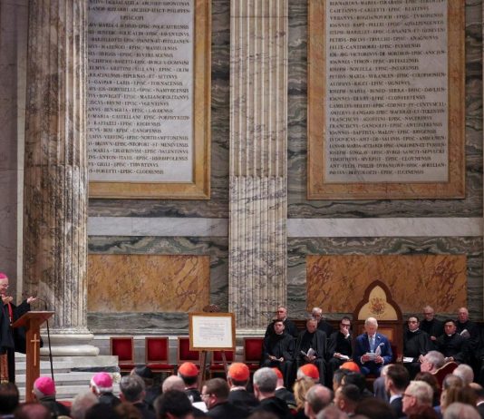 Carlo III incontra Papa Leone XIV: preghiera ecumenica a Roma