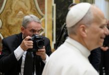 Francesco Sforza, 48 anni dietro l’obiettivo dei Papi Francesco Sforza