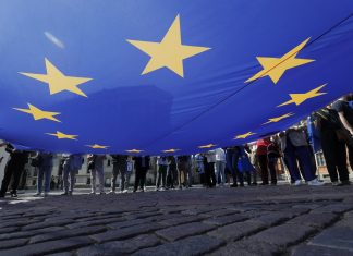 Ue, ora o mai più: debito comune per crescere Ue debito comune economia