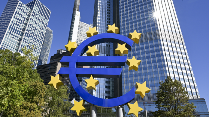 Morningstar Canada Bce tassi invariati stime in crescita