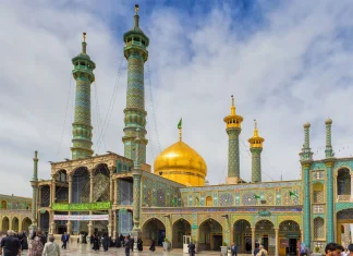 Qom, cuore religioso e simbolo del potere iraniano