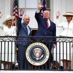 Re Carlo III, lezione di stile a Trump al Congresso Re Carlo III Trump
