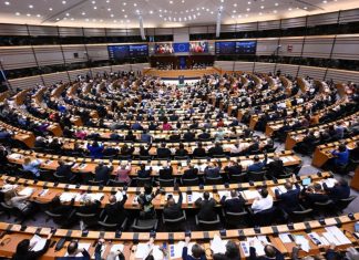 Plenaria del Parlamento europeo: numerosi i temi votati plenaria