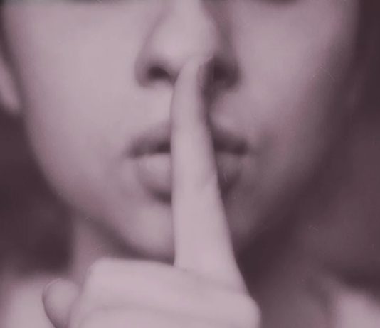 Il silenzio come comunicazione: arma giusta ma scomoda Il silenzio come comunicazione