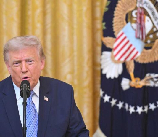 Trump: «Sono il primo nella lista degli assassinii iraniani» Tramp Iran
