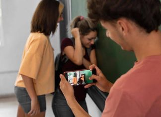 Adolescenti e violenza: i dati shock del 2025 Adolescenza e violenza