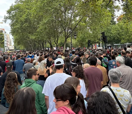 Francia e Spagna, la protesta sociale diventa una sfida politica Francia Spagna