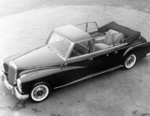 Papamobile